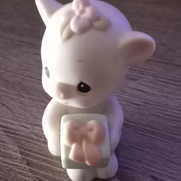 Oinky birthday precious moment - Picture 2 of 2